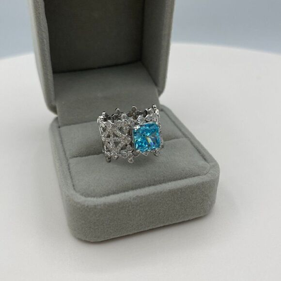 New, no tags, solid sterling, aquamarine, diamonds, intricate silver setting - Picture 6 of 12